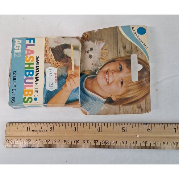 Sylvania Blue Dot AG1B Flashbulbs 12 Blue Bulbs Box VTG 1970s Photography NOS - Picture 5 of 6